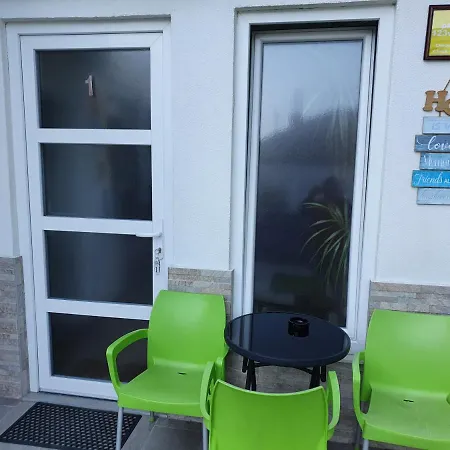 Apartman Family Near Old Town