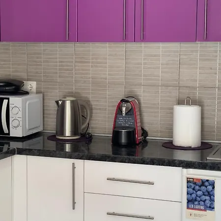 Apartment Family Near Old Town *