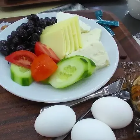 Family Near Old Town アパート モスタル