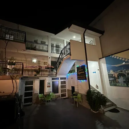 Family Near Old Town アパート *